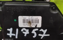 Замок передней левой двери для Volkswagen Touareg 2005 года на фотографиях