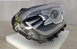 Фара ксенон левая для Kia Cerato 2017 года на фотографиях