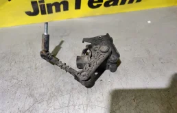 Датчик дорожного просвета задний для Audi A6 2014 года на фотографиях