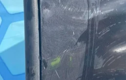 Дверь задняя левая для Volkswagen Touareg 2004 года на фотографиях