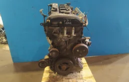 Двигатель без навесного для Mazda MPV 1998 года на фотографиях