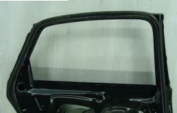 Дверь задняя левая для Audi A4 2017 года на фотографиях