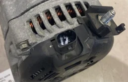 Генератор для BMW 5er 2013 года на фотографиях