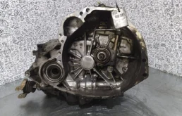 АКПП для Mitsubishi Pajero 1996 года на фотографиях