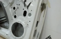 Дверь передняя левая для Volkswagen Caddy 2014 года на фотографиях