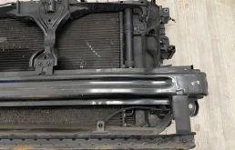 Кассета радиаторов для Volkswagen Tiguan 2014 года на фотографиях