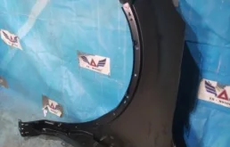 Крылья для Ford Explorer 2013 года на фотографиях