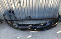 Бампер передний для Toyota Land Cruiser 2009 года на фотографиях