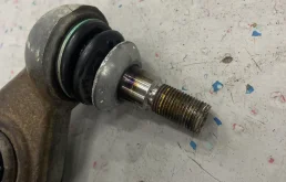 Рычаг передний левый нижний для BMW X5 на фотографиях