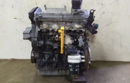 Двигатель для Skoda Octavia 1996 года на фотографиях