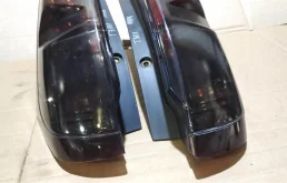 Фонарь внешний левый для Nissan X-Trail 2007 года на фотографиях