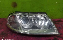 Бампер для Volkswagen Passat 2002 года на фотографиях