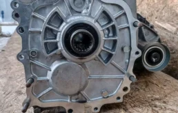 Раздатка для Mitsubishi Pajero 2012 года на фотографиях