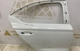 Дверь задняя правая для Skoda Octavia 2015 года на фотографиях