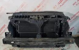 Кассета радиаторов для Volkswagen Tiguan 2014 года на фотографиях