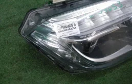 Фара правая для Mercedes-Benz GLK class 2016 года на фотографиях