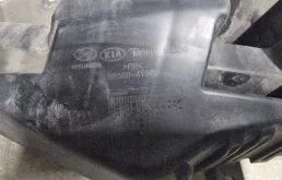 Абсорбер переднего бампера для Kia Rio 2011 года на фотографиях