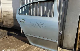 Дверь задняя правая для Skoda Octavia 2012 года на фотографиях