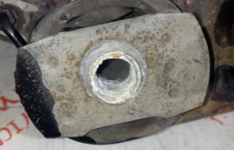 Задний подрамник для Volkswagen Tiguan 2013 года на фотографиях