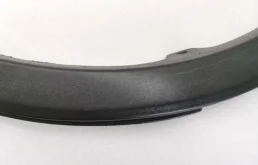 Молдинг крыла задний правый для Toyota RAV4 2018 года на фотографиях