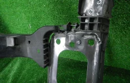 Панель радиатора (телевизор) для Kia Cerato 2018 года на фотографиях