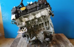 Двигатель без навесного для BMW 1er 2004 года на фотографиях