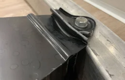 Усилитель заднего бампера для Mercedes-Benz S class 2012 года на фотографиях