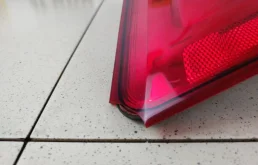 Фонарь левый для Suzuki Grand Vitara 2008 года на фотографиях