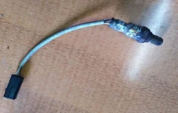 Лямбда-зонд (второй) для Nissan X-Trail на фотографиях