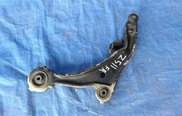 Рычаг передний правый нижний для Nissan Murano 2008 года на фотографиях