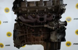 Двигатель без навесного для SsangYong Rexton 2016 года на фотографиях