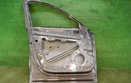 Дверь передняя левая для Mazda CX 5 2020 года на фотографиях