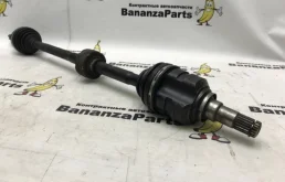 Привод передний правый для Toyota Avensis 2004 года на фотографиях