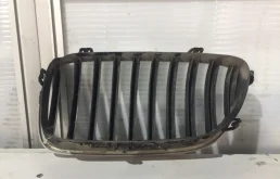 Решетка радиатора для BMW 5er 2010 года на фотографиях