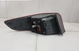 Фонарь внешний правый для Kia Cerato 2020 года на фотографиях