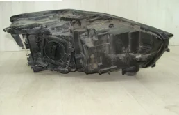 Фара левая для Audi A6 2015 года на фотографиях