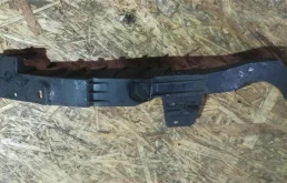 Усилитель переднего бампера для Opel Astra 2015 года на фотографиях