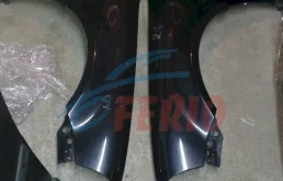 Крылья для Volkswagen Passat 2002 года на фотографиях