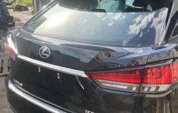Дверь багажника для Lexus RX 2020 года на фотографиях