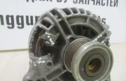 Генератор для Skoda Octavia 2009 года на фотографиях