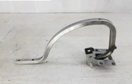 Петля багажника правая для Volkswagen Polo 2016 года на фотографиях