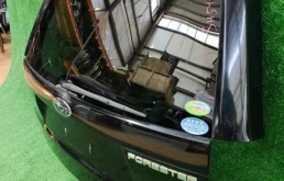 Крышка багажника для Subaru Forester 2011 года на фотографиях