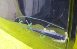 Дверь задняя правая для Mercedes-Benz C class 2019 года на фотографиях