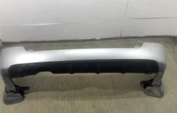 Бампер задний для Subaru Forester 2005 года на фотографиях