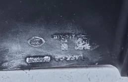 Фонарь внешний левый для Toyota Land Cruiser 2020 года на фотографиях