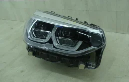 Фара правая для BMW X3 2019 года на фотографиях