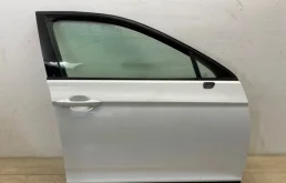Дверь передняя правая для Volkswagen Passat 2018 года на фотографиях