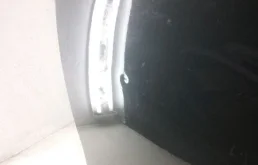 Дверь передняя левая для Land Rover Discovery 2014 года на фотографиях