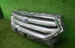 Решетка радиатора для Ford Kuga 2018 года на фотографиях