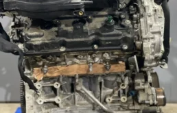 Двигатель для Nissan Pathfinder 2014 года на фотографиях